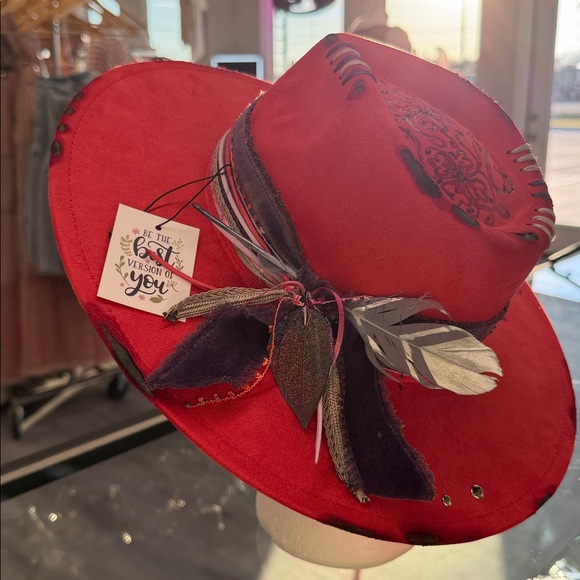 HAT: She Is Strong